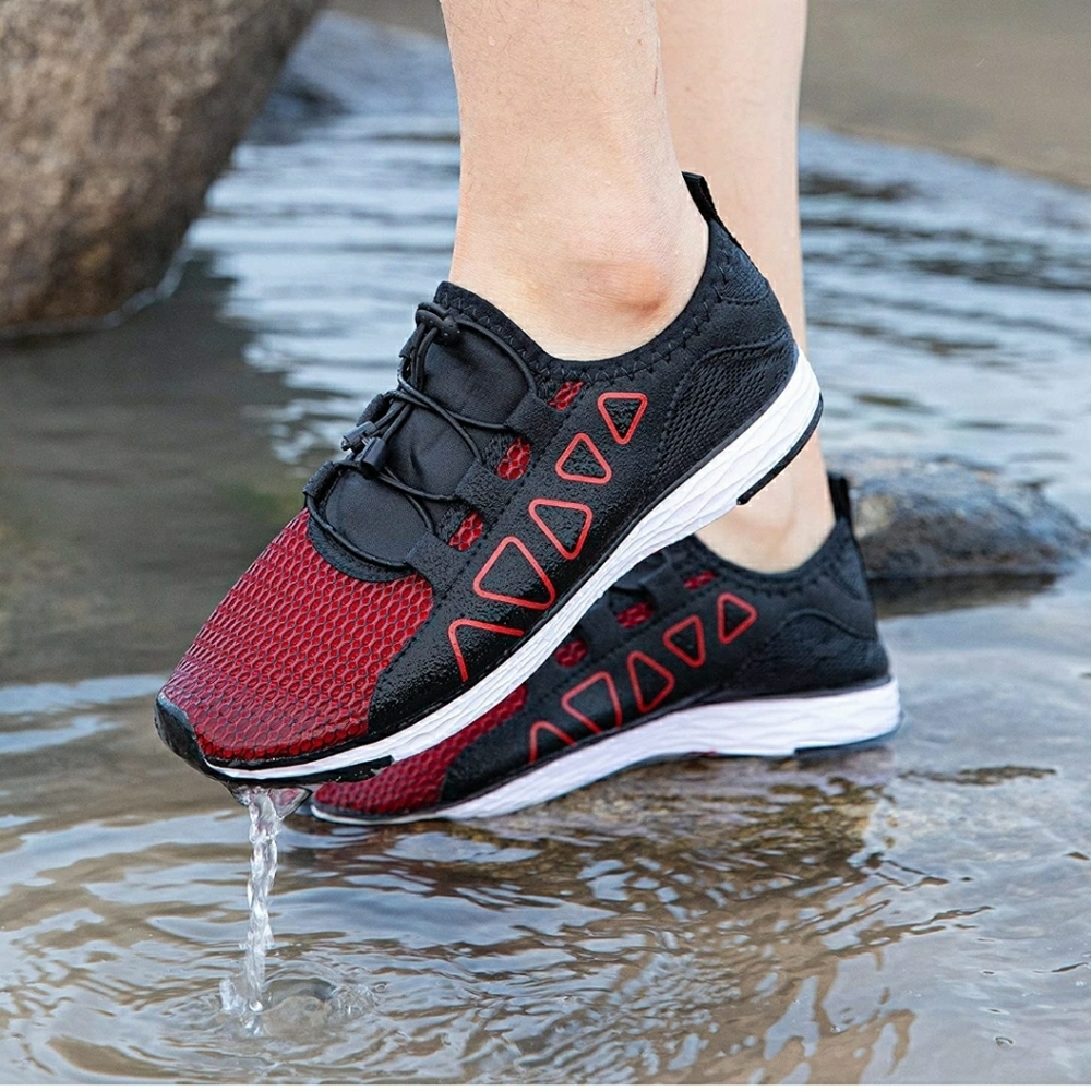 Women light weight water shoe